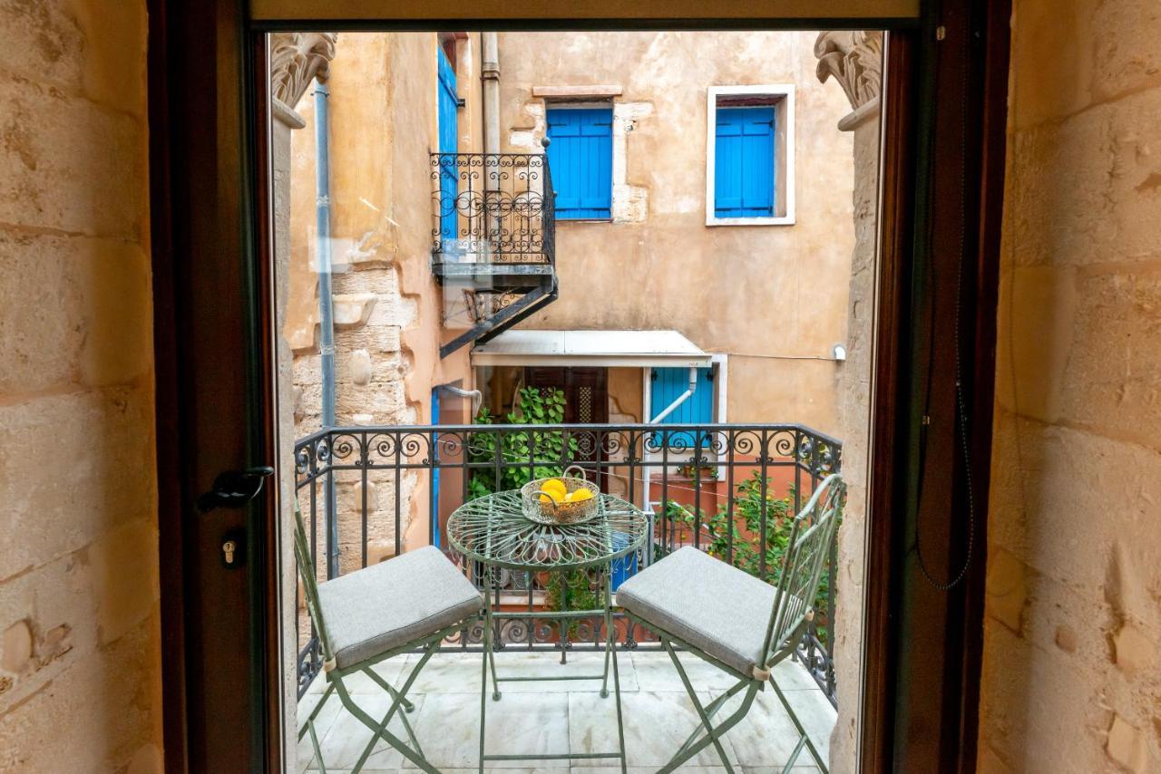 Апарт отель Oniros Residenza Vecchia Ханья Экстерьер фото